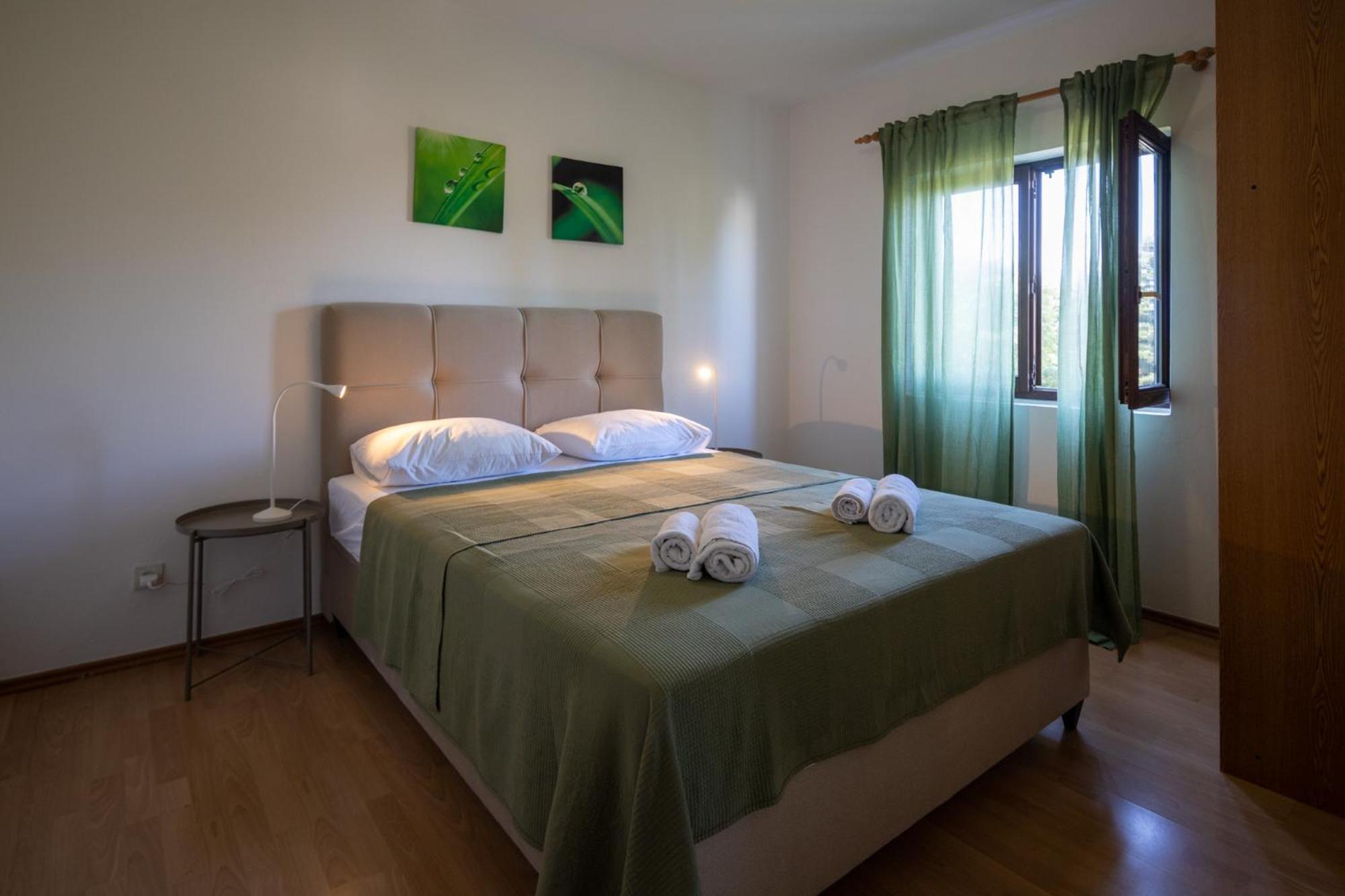 Apartments Gaja Green Ap Sveti Filip i Jakov Eksteriør billede
